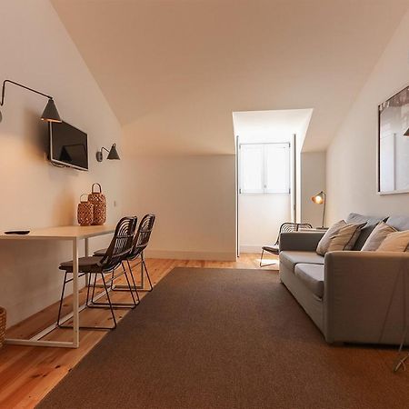 Combro Suites By Homing Lisboa Extérieur photo