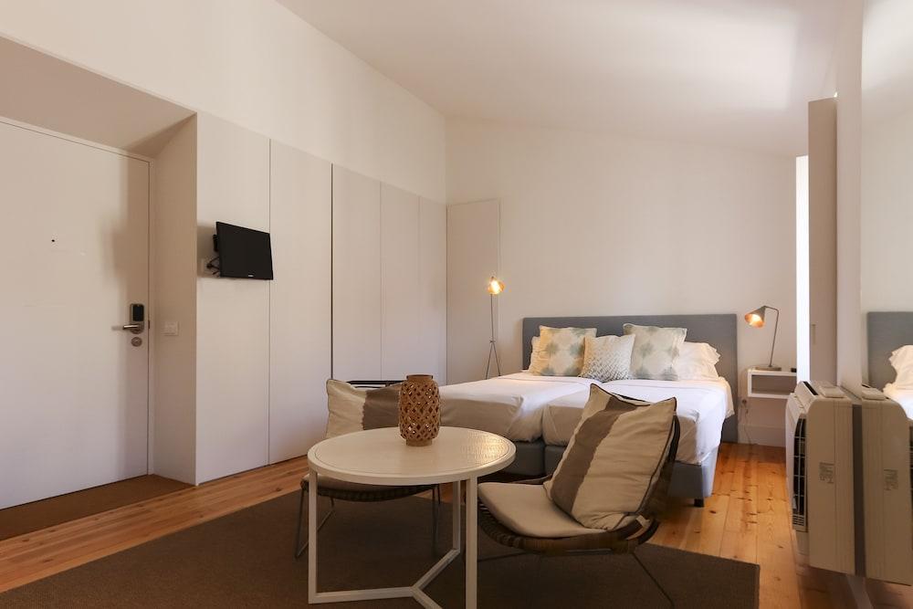 Combro Suites By Homing Lisboa Extérieur photo